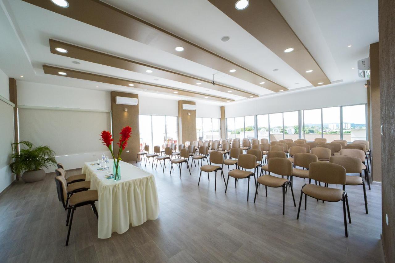 Hotel Ribera Sinu Montería 외부 사진
